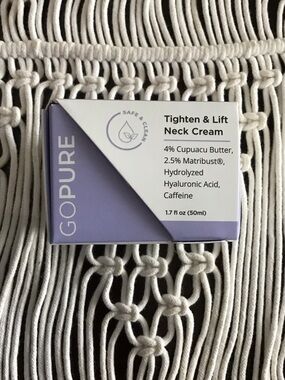 NEW GoPure Tighten & Lift Neck Cream